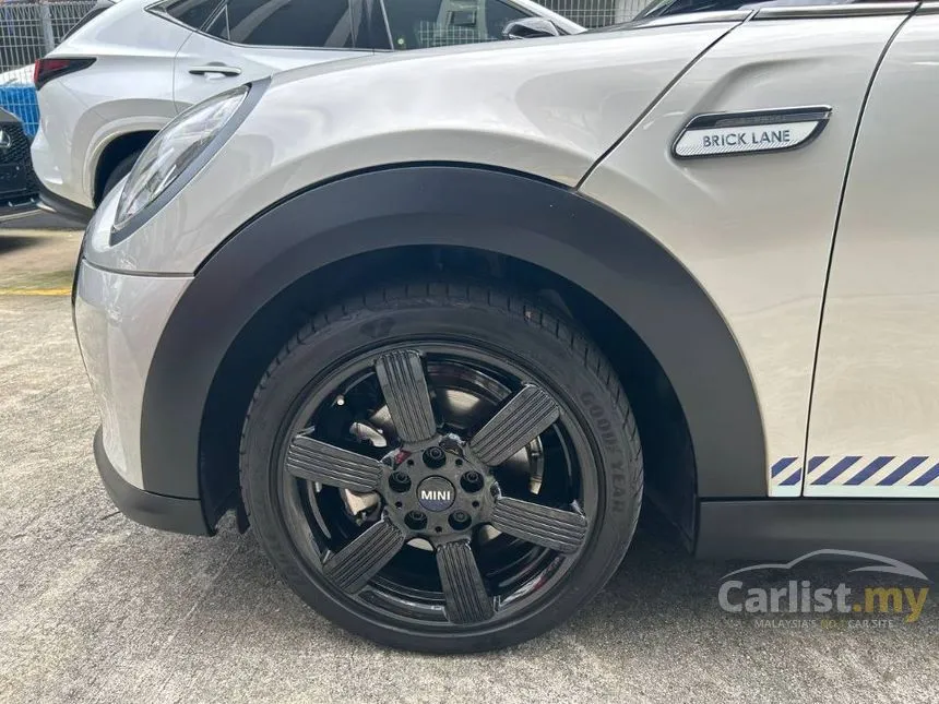 2022 MINI 3 Door Cooper SE Hatchback