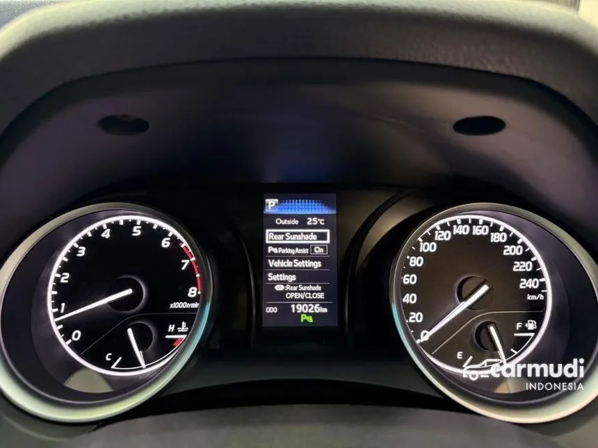 2020 Toyota Camry V Sedan