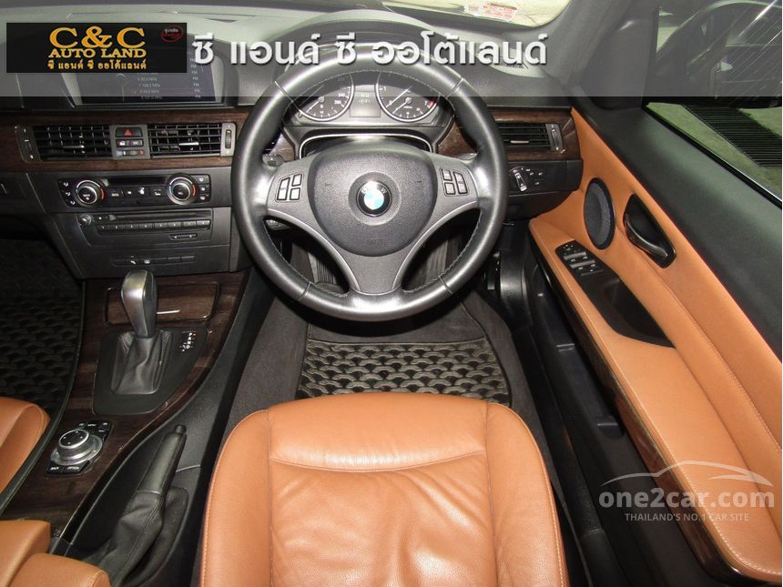 2011 BMW 320i SE Sedan