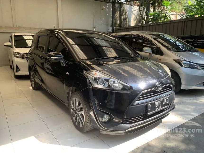 Jual Mobil Toyota Sienta 2017 V 1.5 di Jawa Barat Automatic MPV Hitam Rp 187.500.000