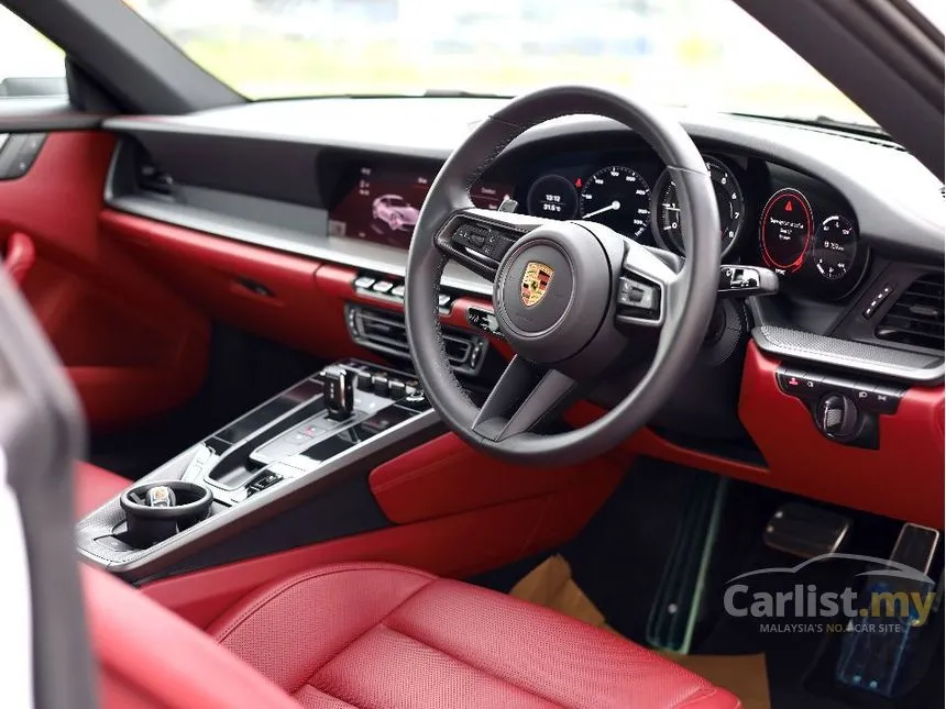 2022 Porsche 911 Carrera 4S Coupe