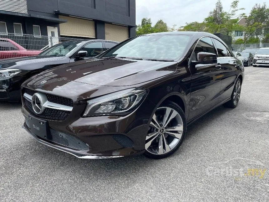 2018 Mercedes-Benz CLA220 4MATIC Coupe