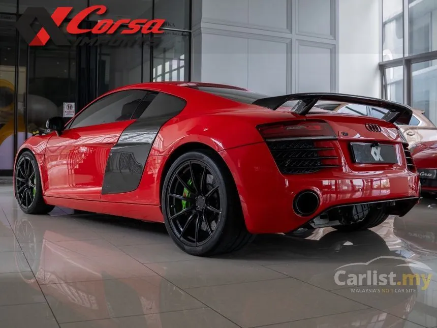 2007 Audi R8 Quattro FSI Coupe