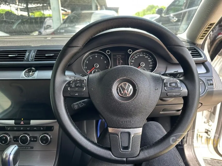 2014 Volkswagen Passat TSI Sedan