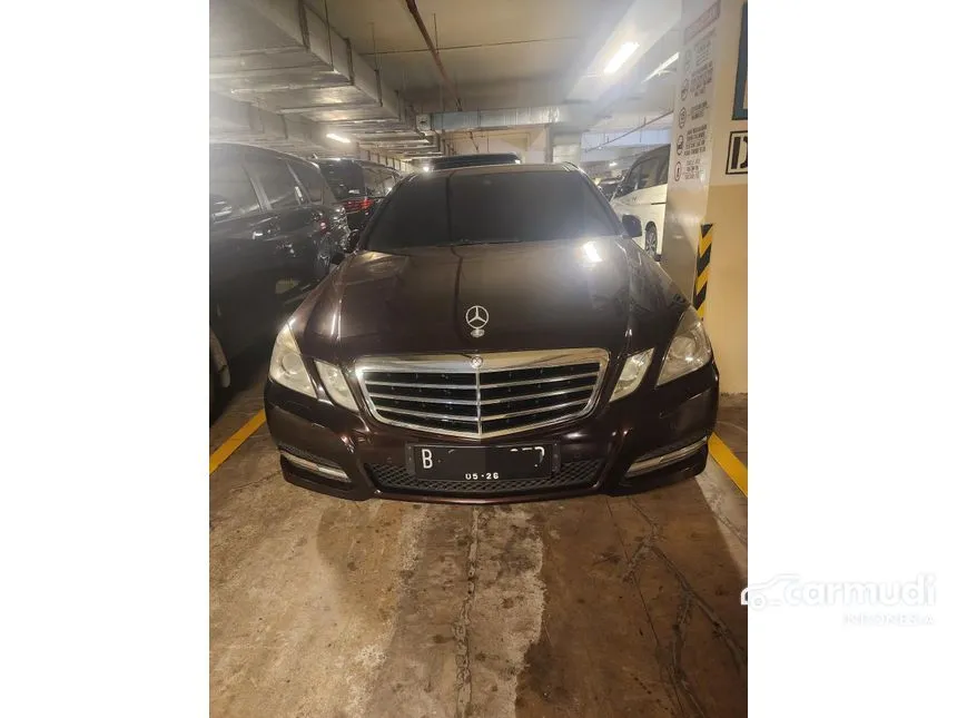 2011 Mercedes-Benz E300 Avantgarde AMG Sedan