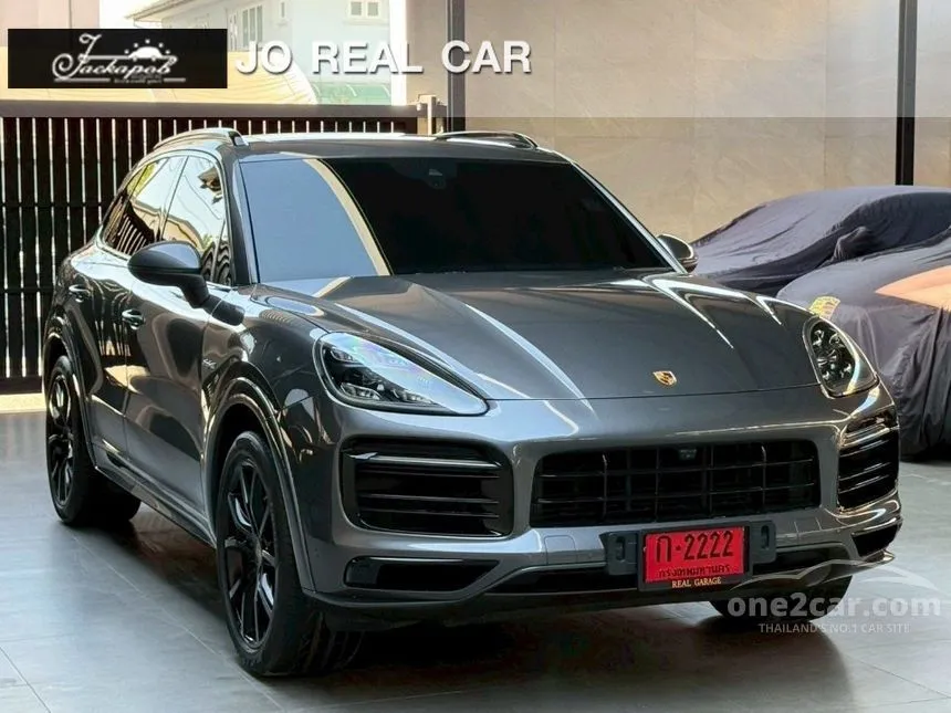 2022 Porsche CAYENNE E-Hybrid SUV