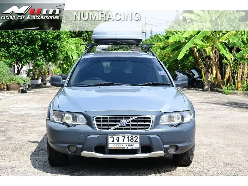 2002 Volvo V70 XC Wagon