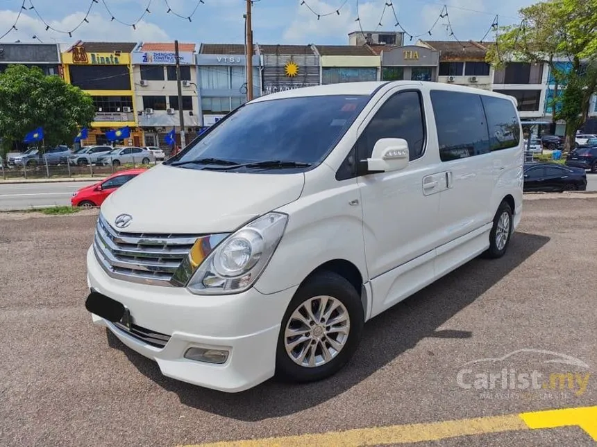 2013 Hyundai Grand Starex CRDi MPV