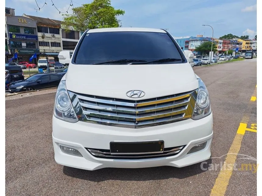 2013 Hyundai Grand Starex CRDi MPV