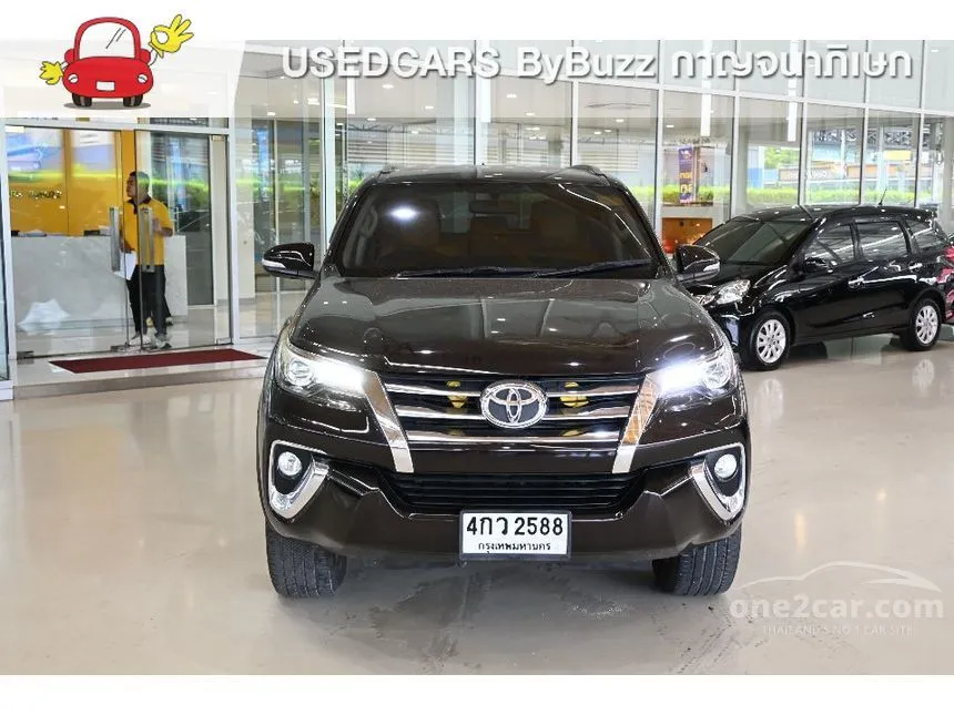 2015 Toyota FORTUNER V SUV