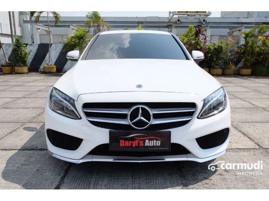 2018 Mercedes-Benz C200 AMG Line Sedan