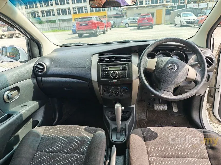 2012 Nissan Grand Livina ST-L Comfort MPV