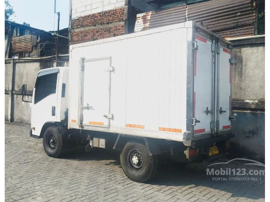 2024 Isuzu Elf NLR Truck