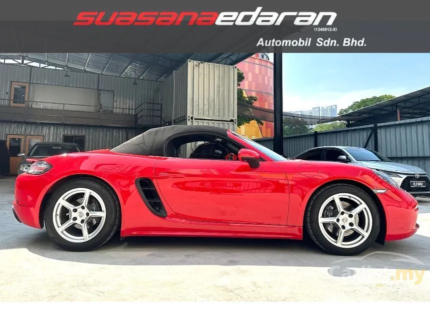 2021 Porsche 718 Boxster Convertible
