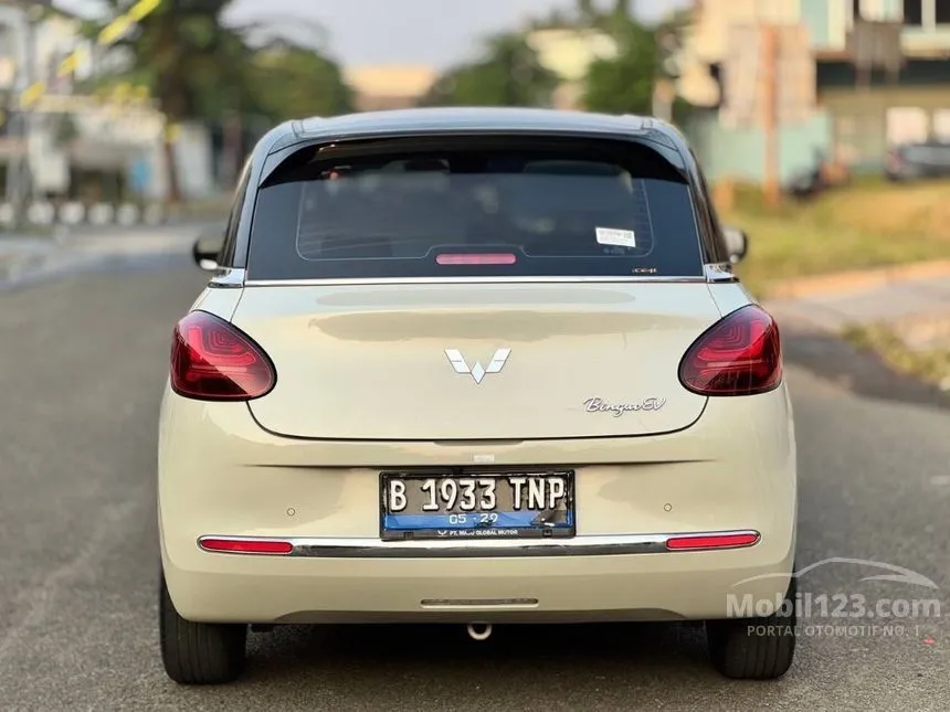 2024 Wuling Binguo EV 333 Long Range AC Hatchback