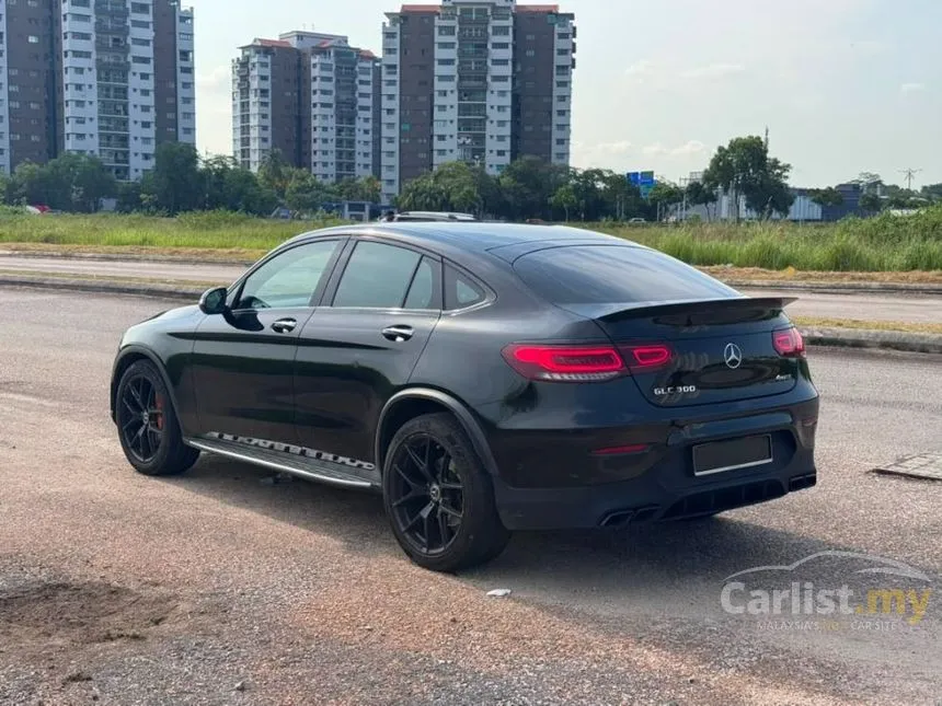 2019 Mercedes-Benz GLC300 4MATIC AMG Line Coupe