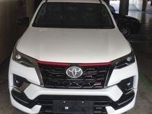 Ready 2021 Toyota Fortuner 2,4 TRD SUV