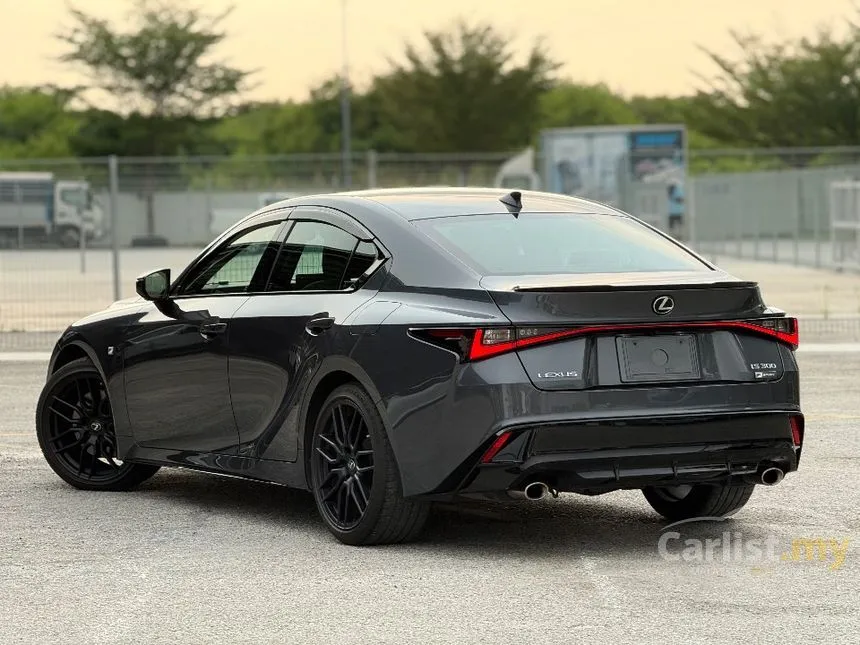 2022 Lexus IS 300 F Sport Sedan