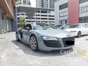 2010 Audi R8 5.2 Quattro FSI Coupe