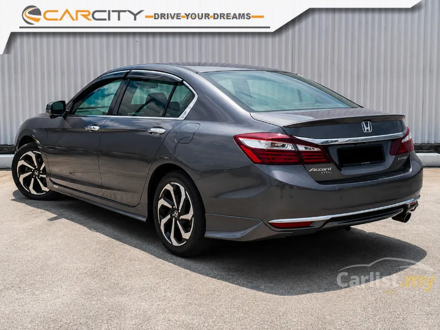 2019 Honda Accord VTi-L Sedan