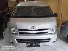 2012 Toyota Hiace 2.5 High Grade Commuter Van