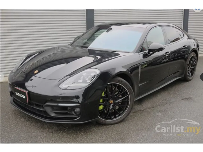 2023 Porsche Panamera Hatchback