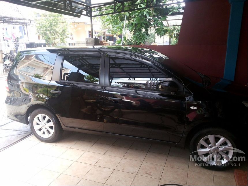 Jual Mobil  Nissan  Grand Livina 2019 SV 1 5 di Jawa Barat 