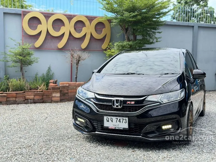 2019 Honda JAZZ V Hatchback
