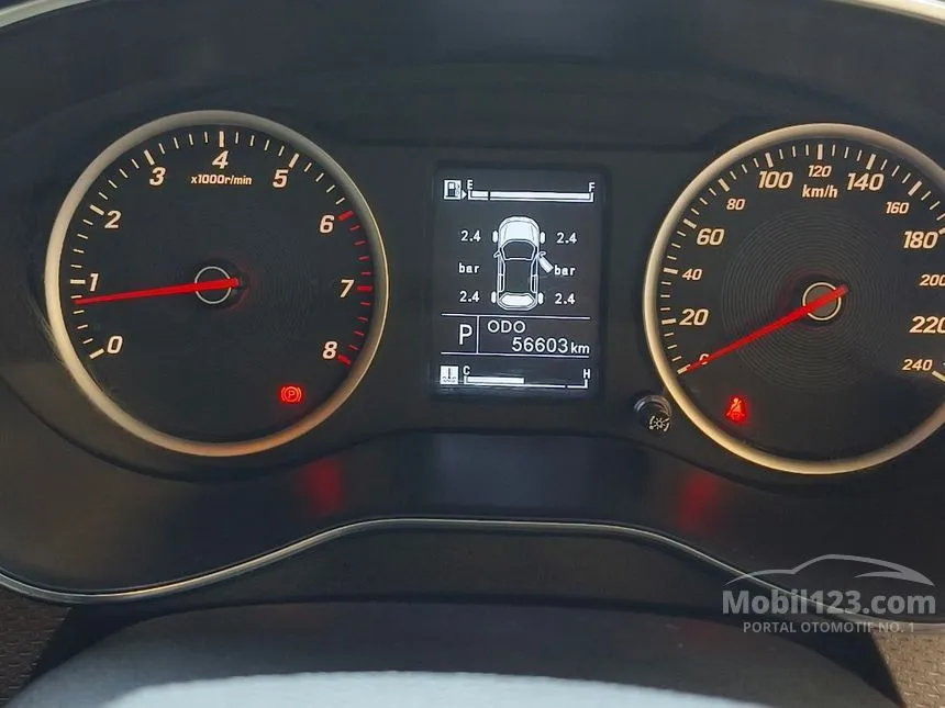 2019 Wuling Cortez CT L MPV