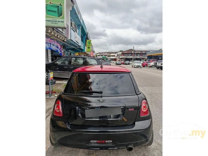2013 MINI One Hatchback
