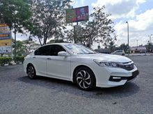 2017 Honda Accord 2.0 i-VTEC VTi-L Sedan
