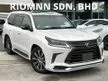 Recon [BEST BUY]2021 Lexus LX570 5.7 Black Sequence, 5 Seater, Mark Levinson Sound System, 360 Camera, Rear Entertianment System and MORE