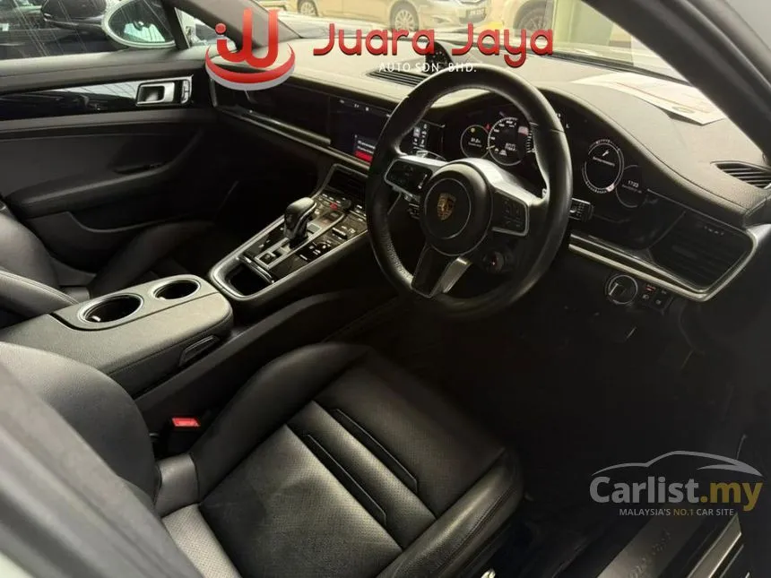 2020 Porsche Panamera Hatchback
