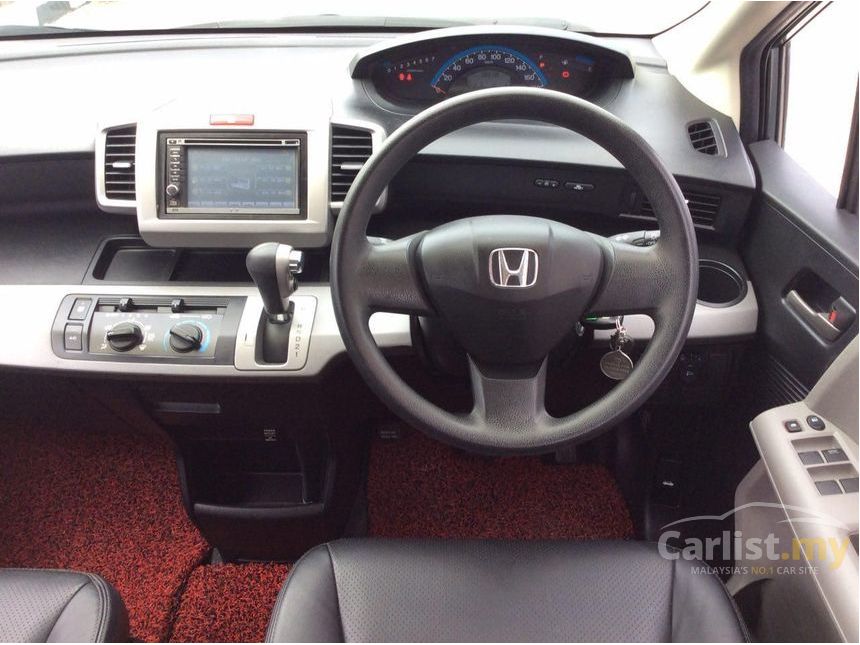 Honda Freed 2012 E i-VTEC 1.5 in Selangor Automatic MPV Grey for RM