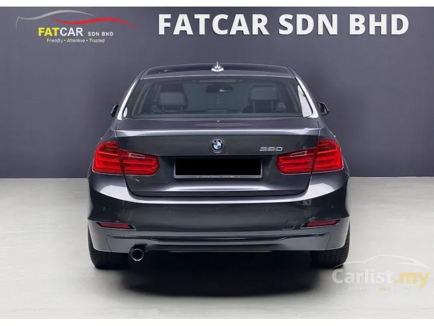 2013 BMW 320i Sport Line Sedan