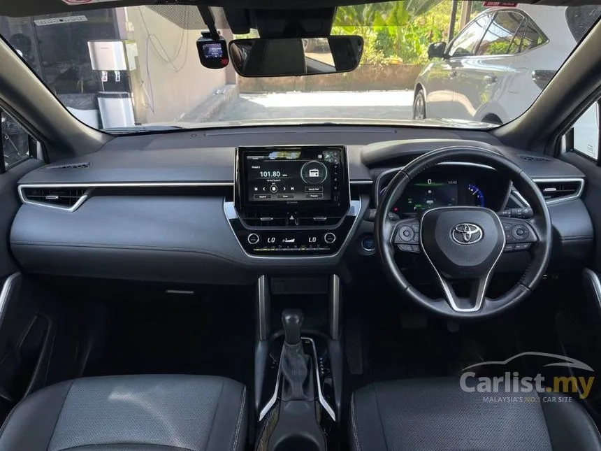 2022 Toyota Corolla Cross Hybrid SUV