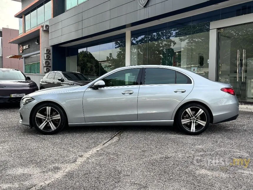 2022 Mercedes-Benz C200 Avantgarde Sedan