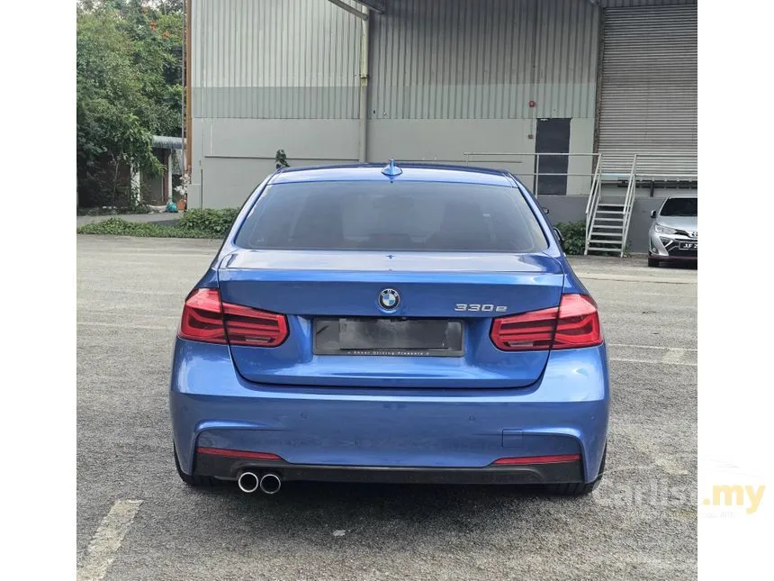 2018 BMW 330e M Sport Sedan