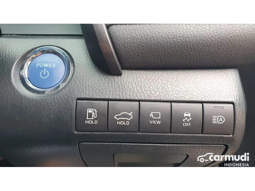 2022 Toyota Camry Hybrid Sedan