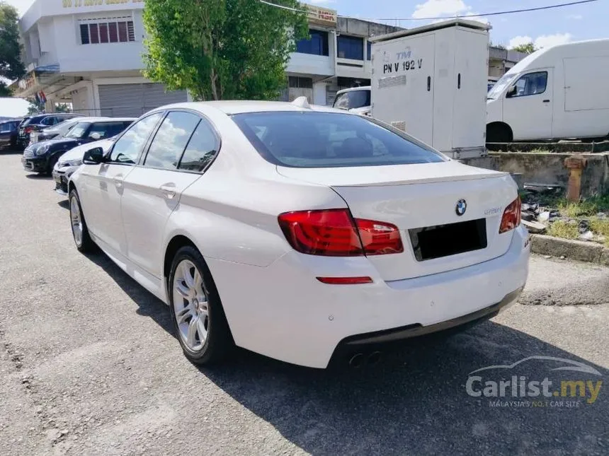 2011 BMW 528i Sedan