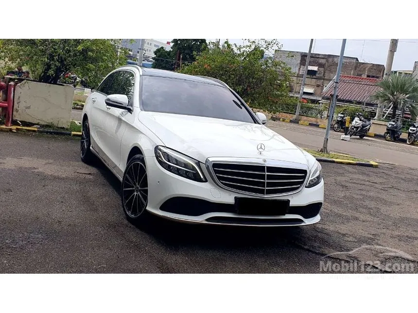 2019 Mercedes-Benz C200 Estate Exclusive Line Wagon