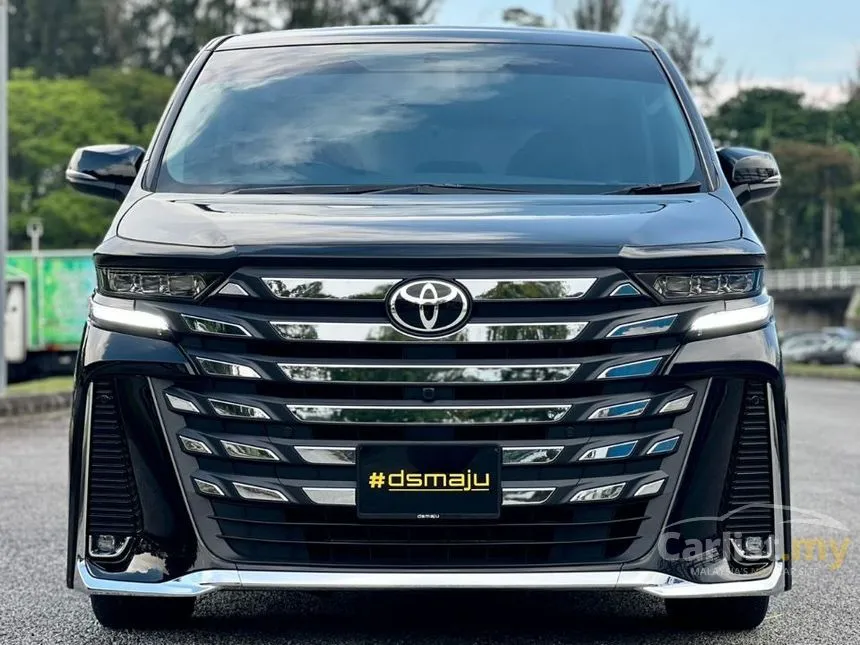 2013 Toyota Vellfire Z MPV