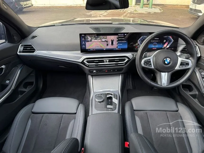 2024 BMW 330i M Sport Pro Sedan