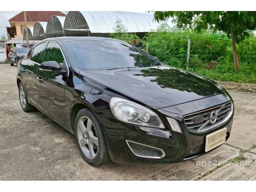 2013 Volvo S60 DRIVe S Sedan
