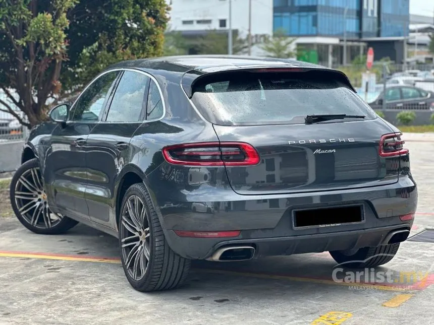 2017 Porsche Macan SUV