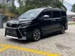 Recon 2018 Toyota VOXY 2.0 ZS KIRAMEKI (7S) - Cars for sale