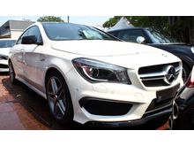 2015 Mercedes-Benz CLA45 AMG 2.0 4MATIC Carbon-Fibre Trim Coupe -- UNREG --