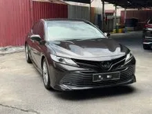 2021 Toyota Camry 2.5 V Sedan (LOAN KEDAI IC SAHAJA)