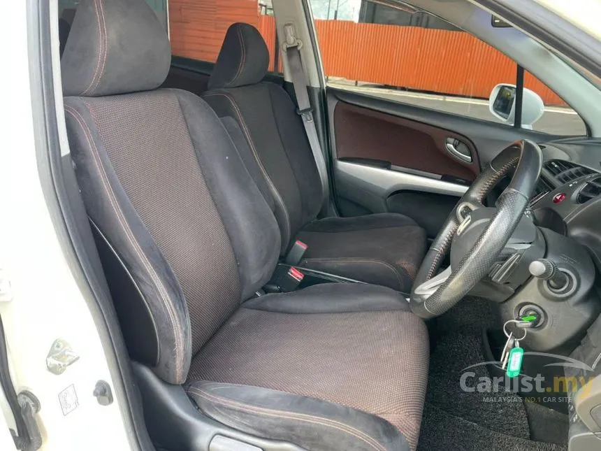 2012 Honda Stream RSZ MPV