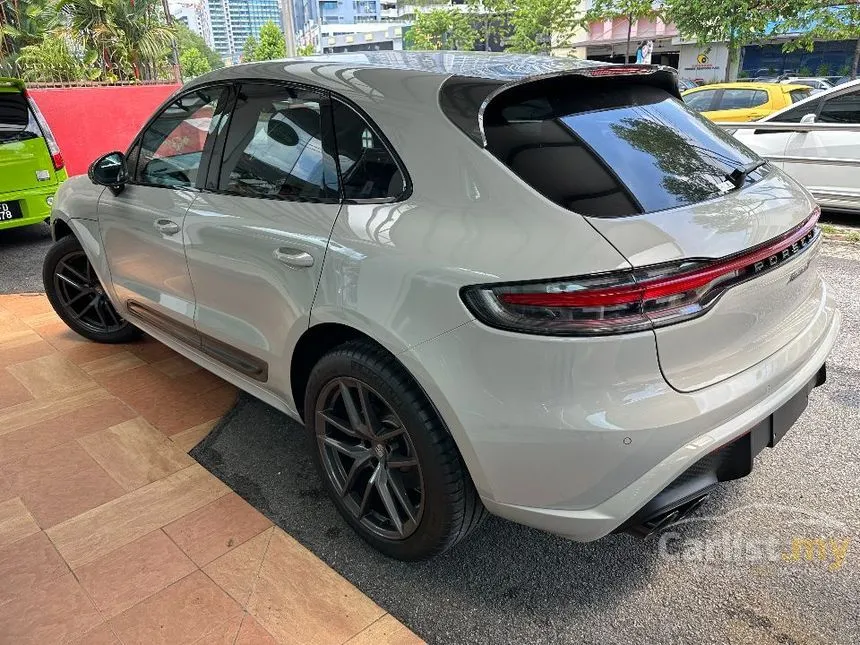 2022 Porsche Macan SUV